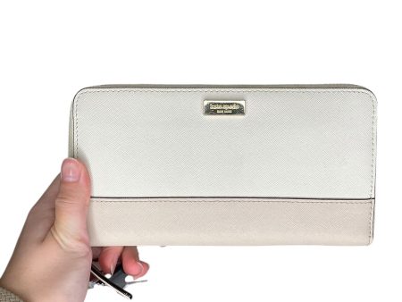 Wallet Designer By Kate Spade, Size: Small Sale