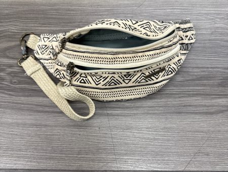 Belt Bag By Clothes Mentor, Size: Small Online now