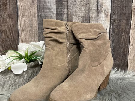 Boots Ankle Heels By Cmf In Taupe, Size: 7.5 For Sale