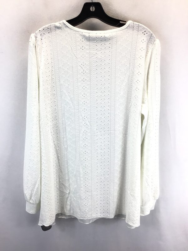 Top Long Sleeve Basic By Clothes Mentor In White, Size: Xl For Sale