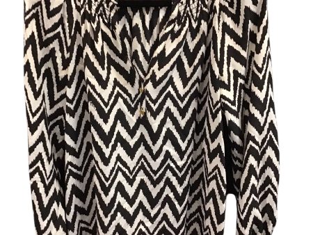 Blouse Designer By Lilly Pulitzer In Black & White, Size: S Fashion