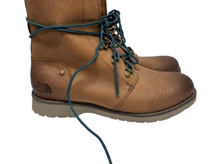 Boots Combat By North Face  Size: 7 Supply