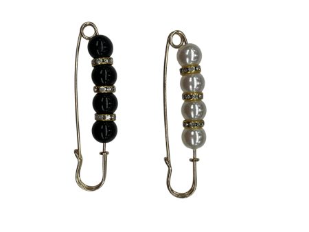 Accessory Label By Clothes Mentor In Black & Gold on Sale